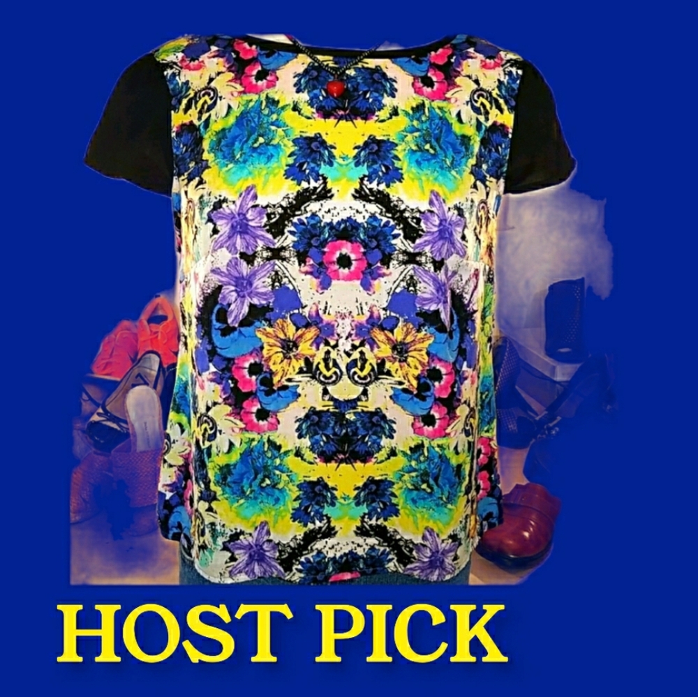 Short sleeve top - Picture 2 of 8